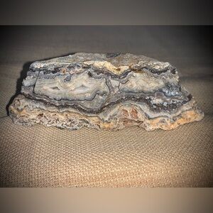 🪨 Banded Chert Chalcedony | Fortification Pattern Stone | 1 lb Natural Specimen